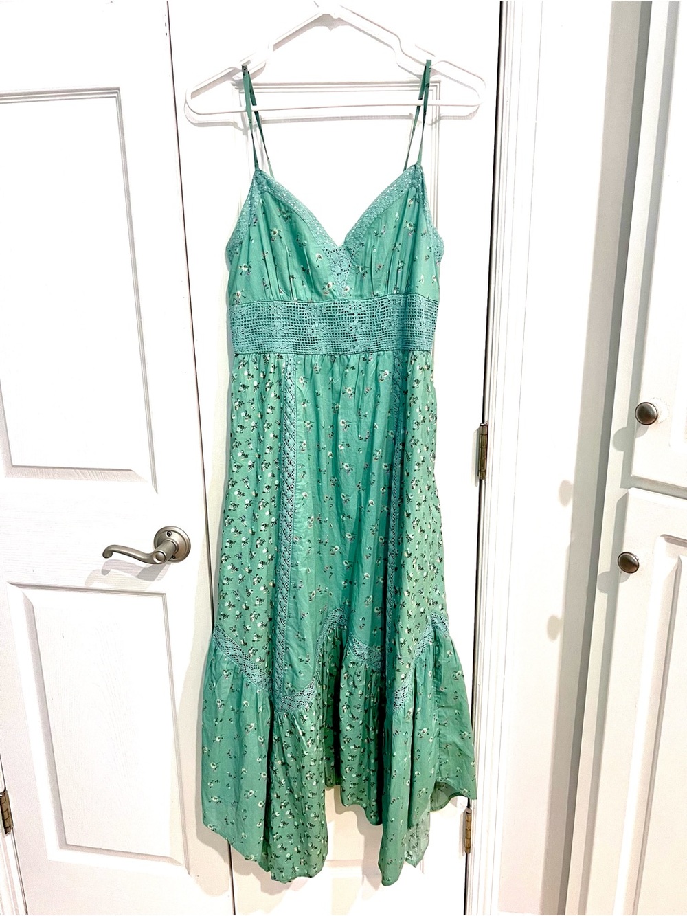 American Eagle Outfitters Sage Green Floral Spaghetti-Strap Midi Dress